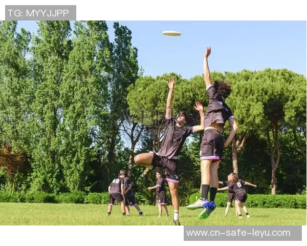 掌握实况足球停球技巧提升你的游戏水平与比赛表现 掌握实况足球停球技巧提升你的游戏水平与比赛表现